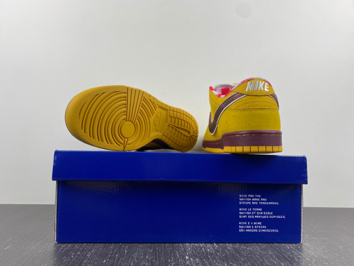 Nike SB Dunk Low Yellow Lobster 313170-137566