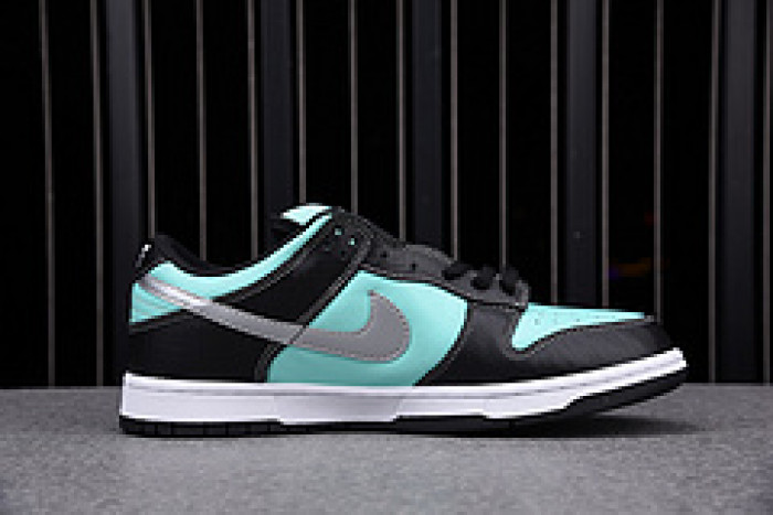 Nike SB x Diamond Dunk Hi Tiffany 304292-402