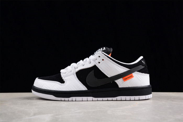 TIGHTBOOTH X NIKE SB DUNK LOW FD2629-100