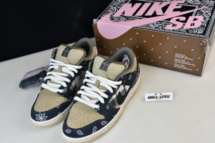 Travis Scott x Nike SB Dunk Low TS CT5053-001