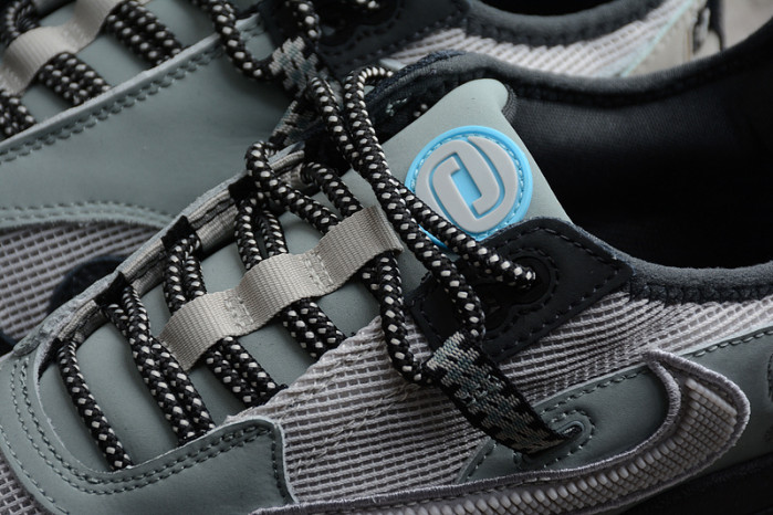 Undefeated x Dunk Low ‘Dunk vs AF1’ – Nike – DO9392-002