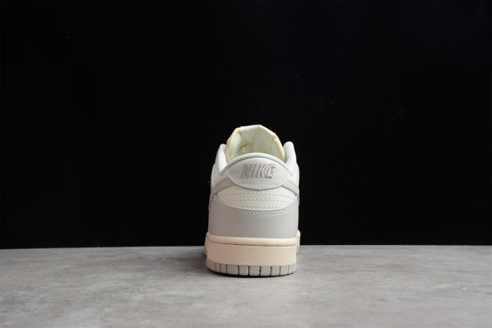 Wmns Dunk Low ‘Light Bone’ – Nike – DD1503-107