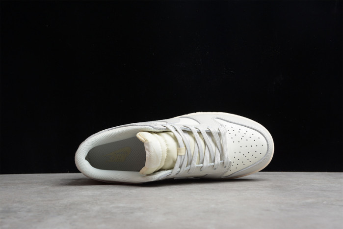 Wmns Dunk Low ‘Light Bone’ – Nike – DD1503-107