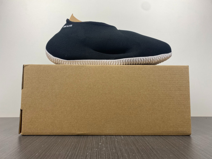 Yeezy Knit Runner ‘Sulfur’ Black With White – adidas – GW5354