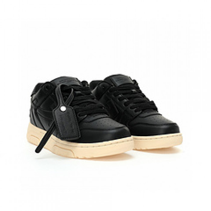 OFF-WHITE OOO Low Tops black