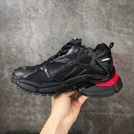 Runner Led Sneaker in Black-853225WRNLD1000